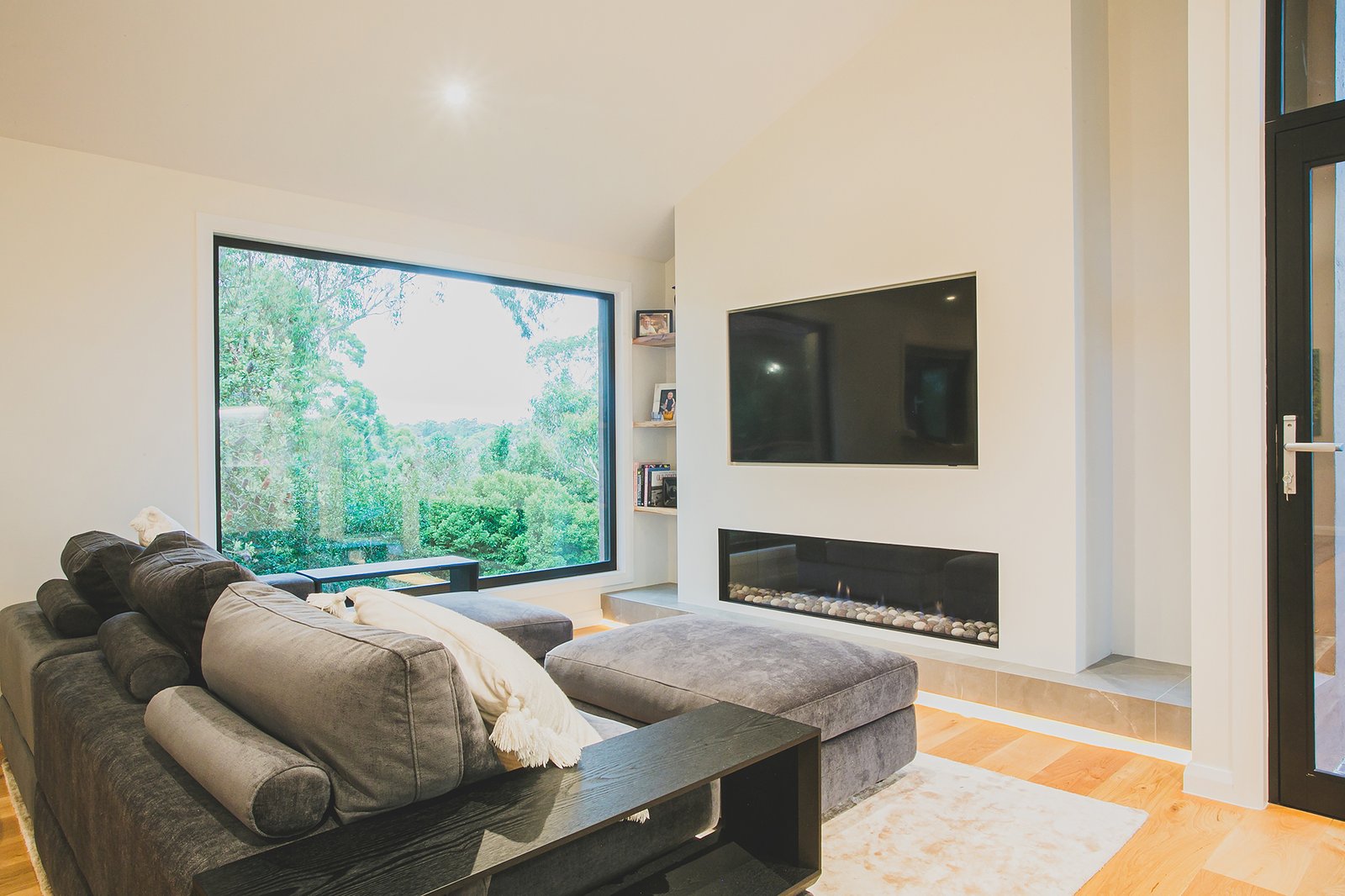 Ceiling detail with recessed lighting in a Wahroonga home renovation